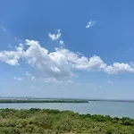 MQ 1006 Cartagena, Playa cercana